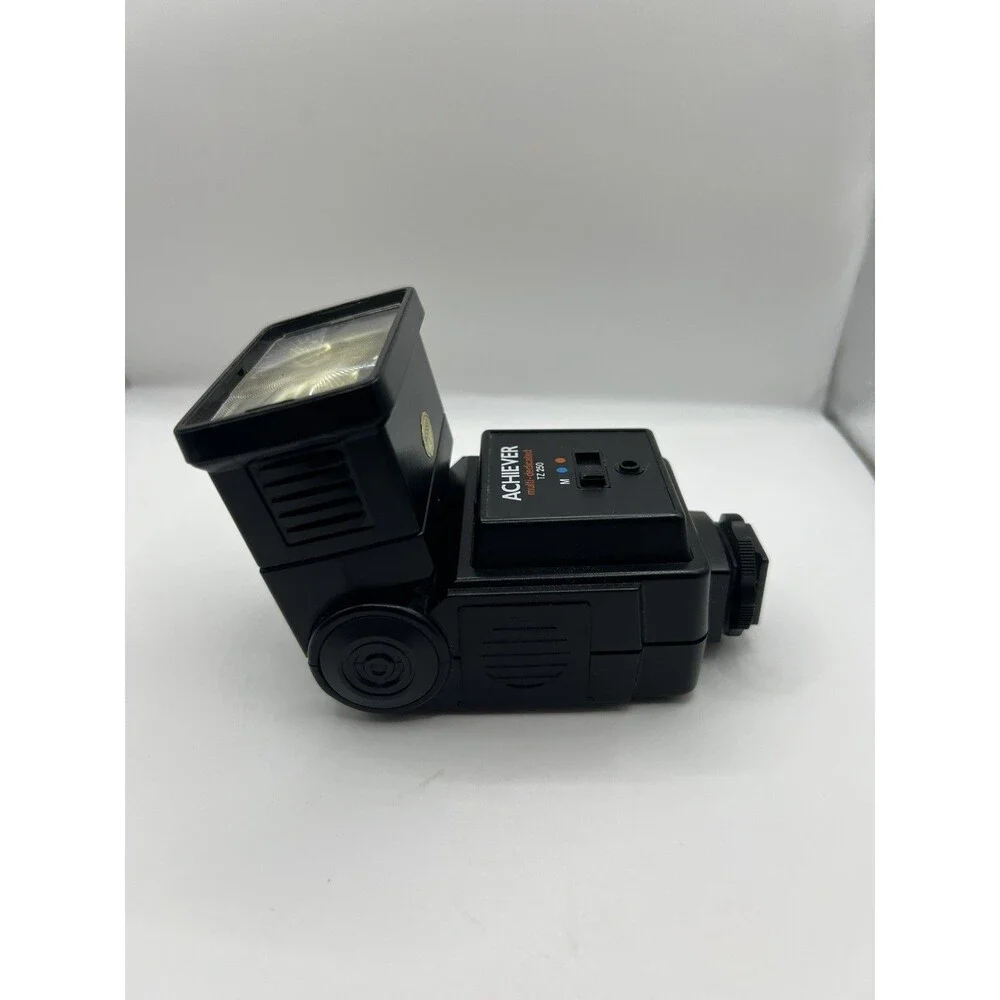 Achiever TZ 250 Multi-Dedicated Electronic Flash